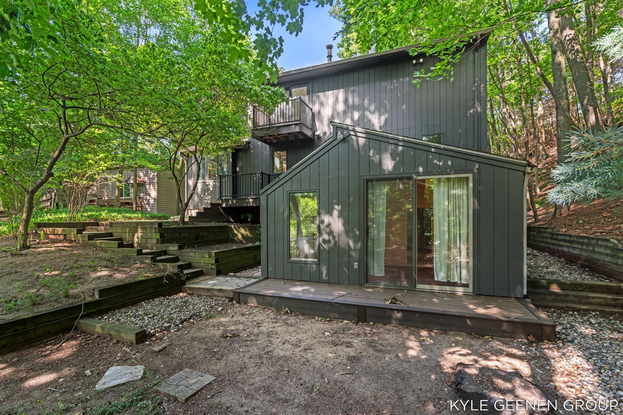 4719 Foxhill Lane Property Photo 40