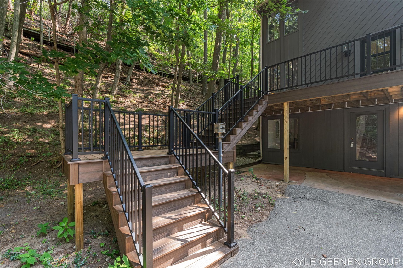 4719 Foxhill Lane Property Photo 45