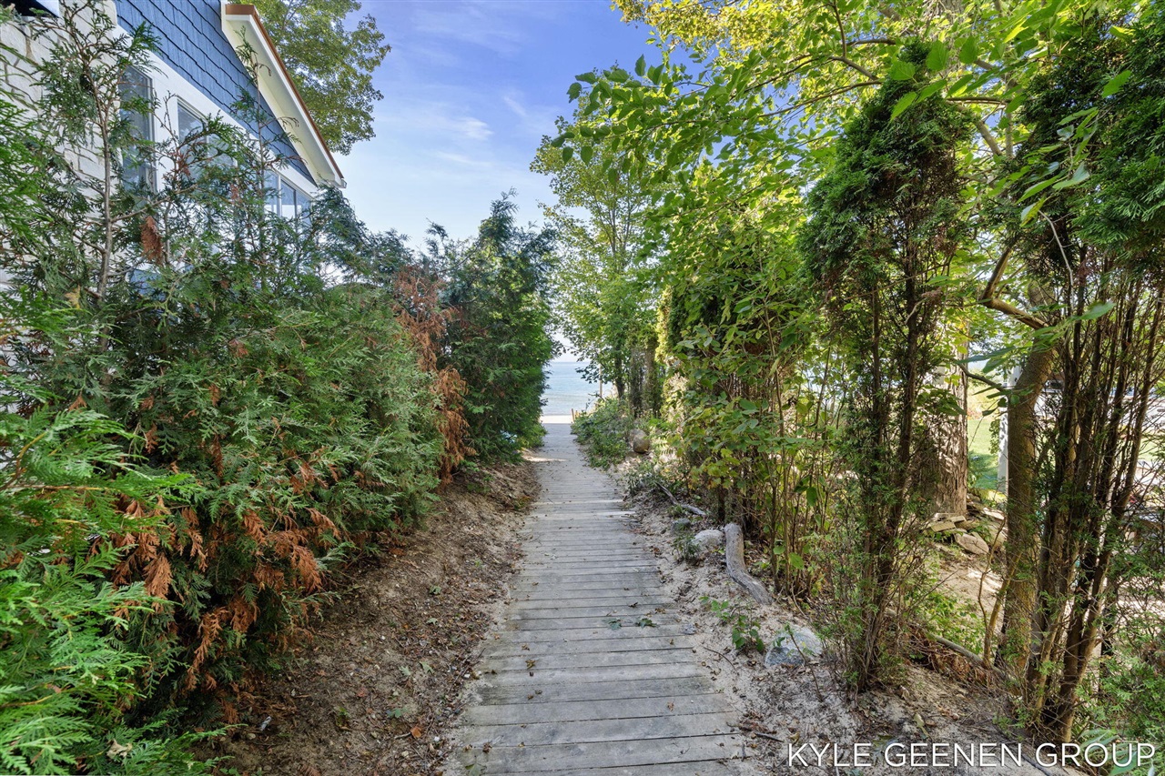 4719 Foxhill Lane Property Photo 69