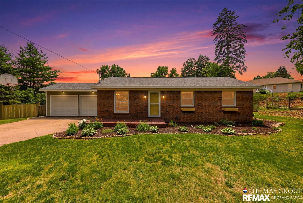 826 Morningside Court Property Photo 1