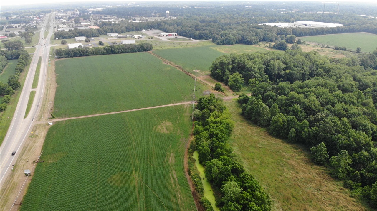 60515 Us 131 Property Photo 5