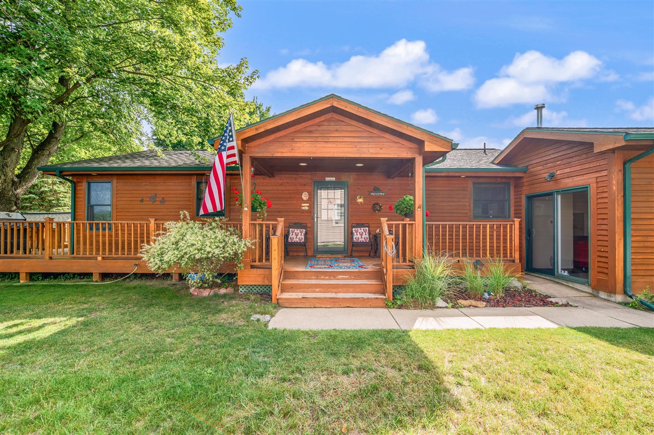 2541 Van Dyke Street Property Photo 1