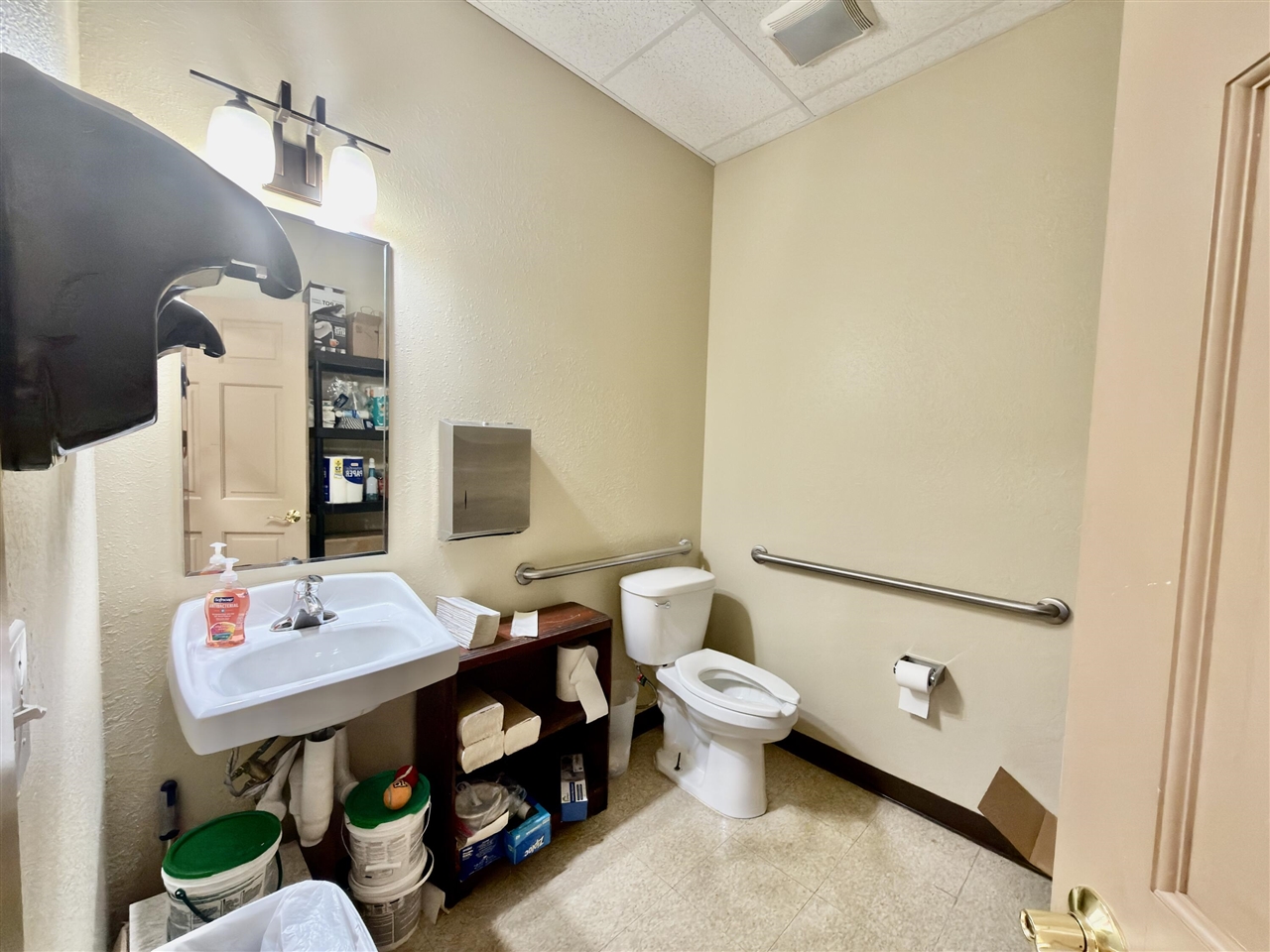 401 River Street Property Photo 20