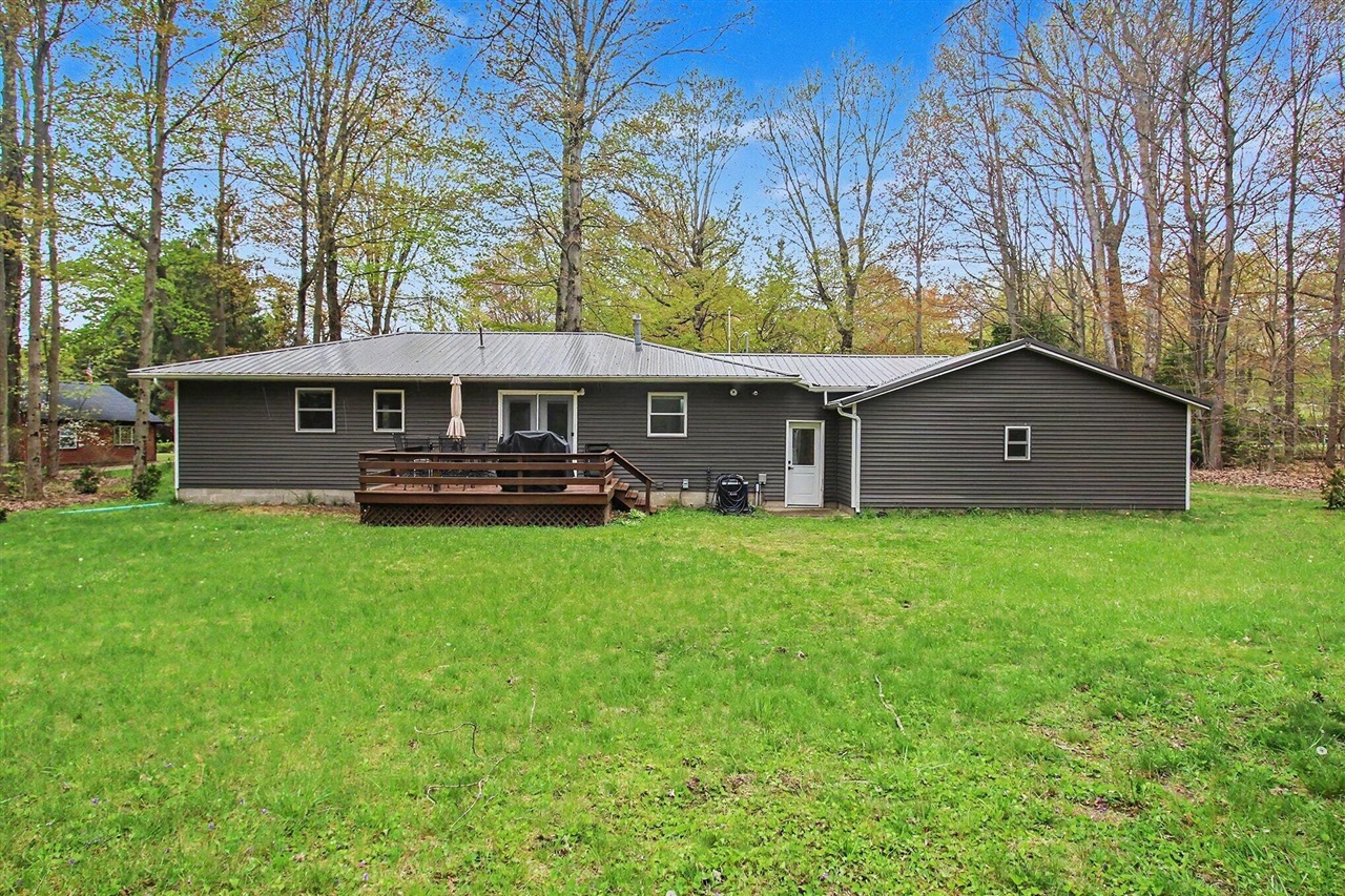 18412 148th Avenue Property Photo 4