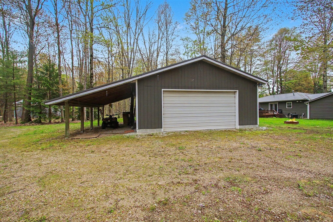 18412 148th Avenue Property Photo 8