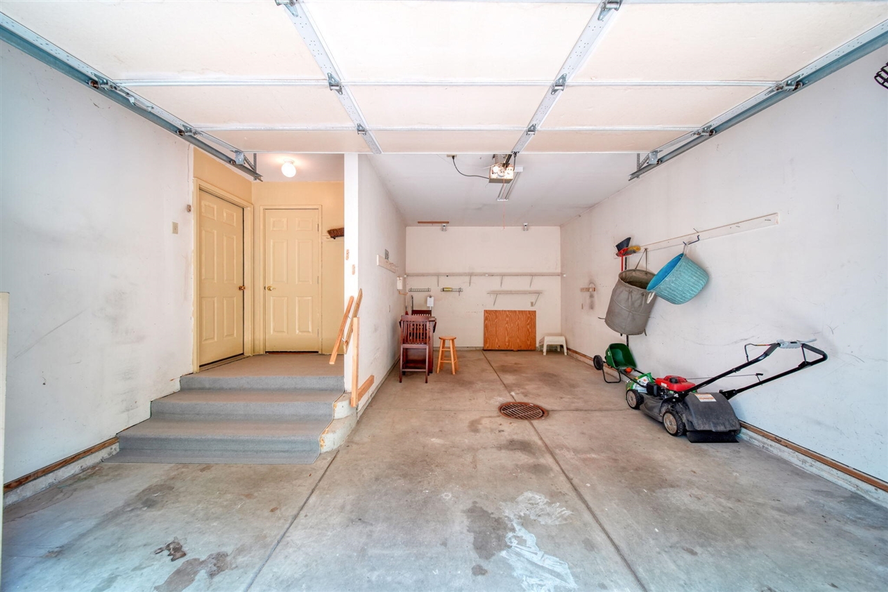 413 Oakwood Avenue Property Photo 48