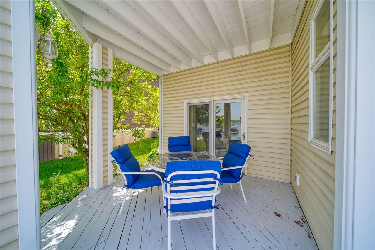 413 Oakwood Avenue Property Photo 49