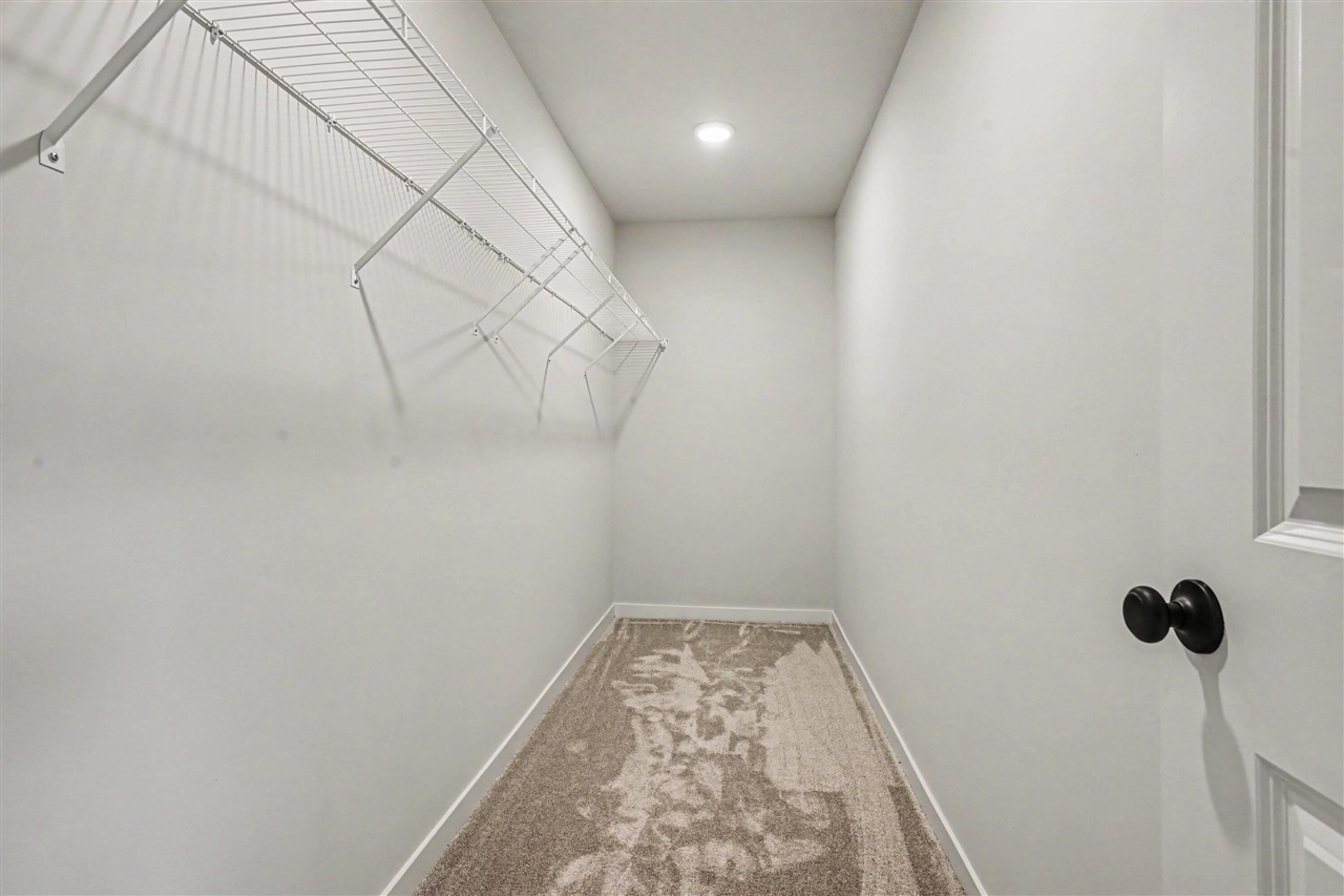 363 N Sherman Street Property Photo 13