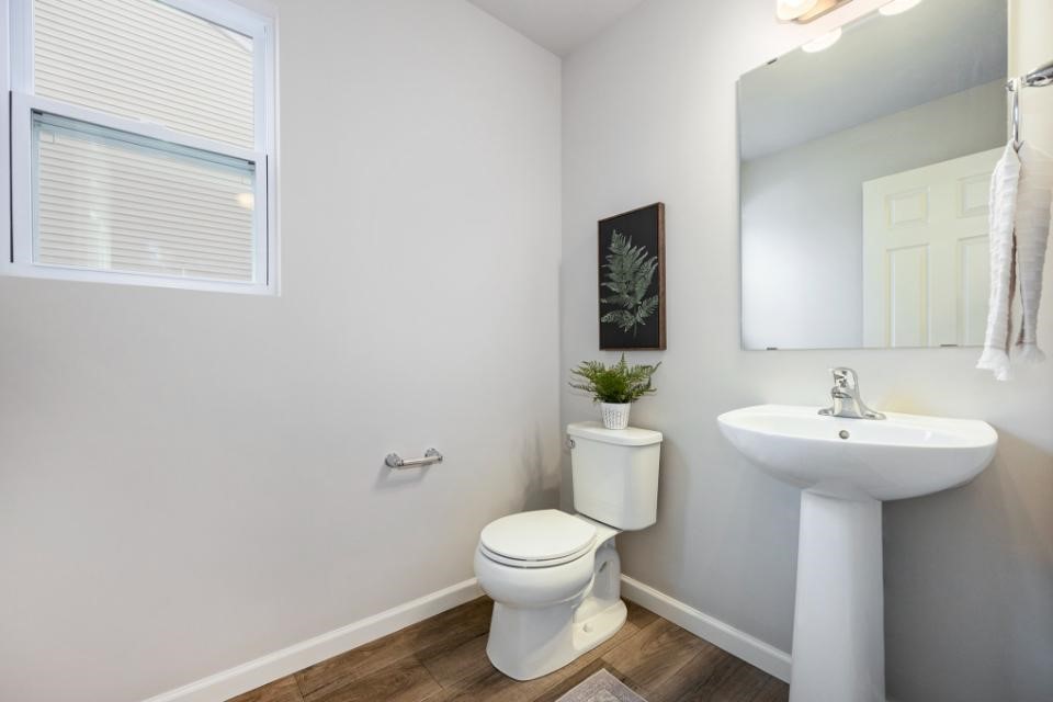 363 N Sherman Street Property Photo 33