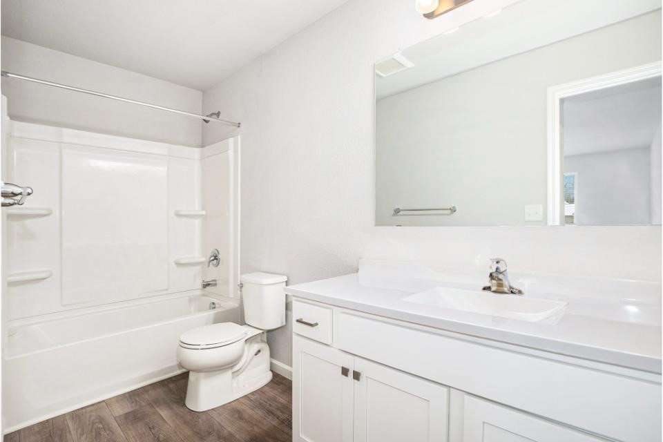367 N Sherman Street Property Photo 9