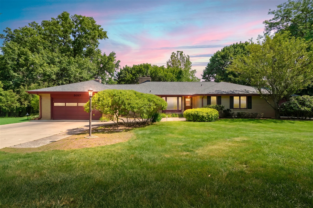 5017 Merryview Drive Property Photo 1