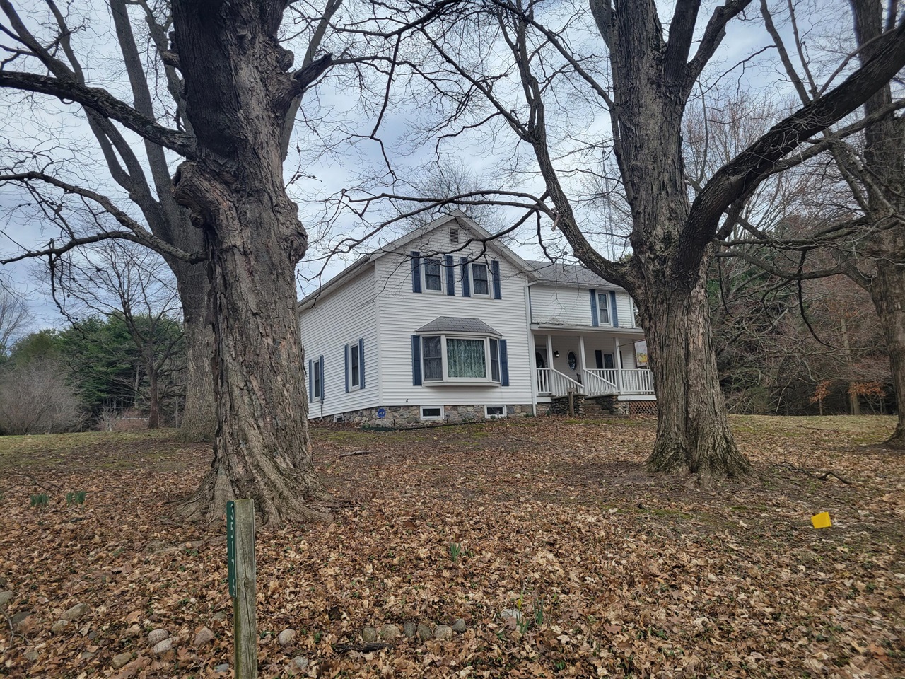35176 Mill Lake Road Property Photo 1