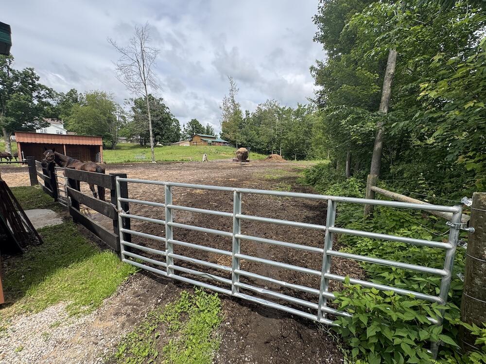 1692 N Galbraith Road Property Photo 14