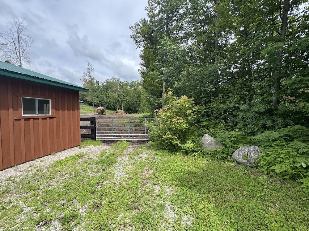 1692 N Galbraith Road Property Photo 20