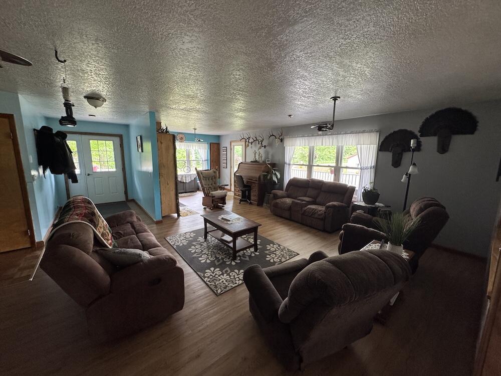 1692 N Galbraith Road Property Photo 38