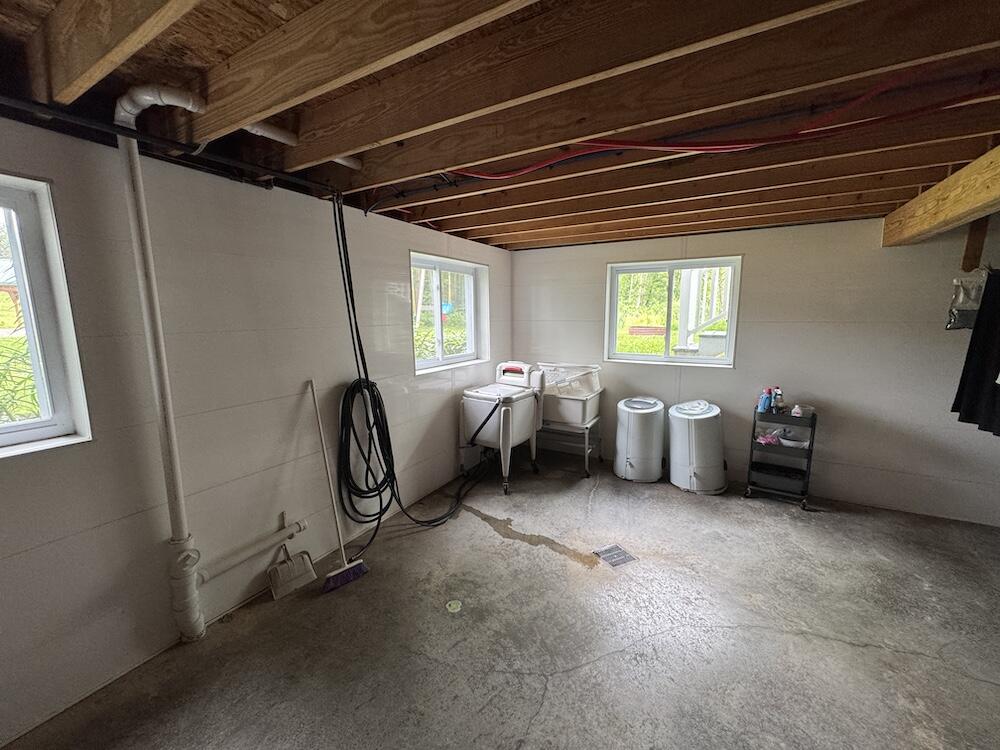 1692 N Galbraith Road Property Photo 48