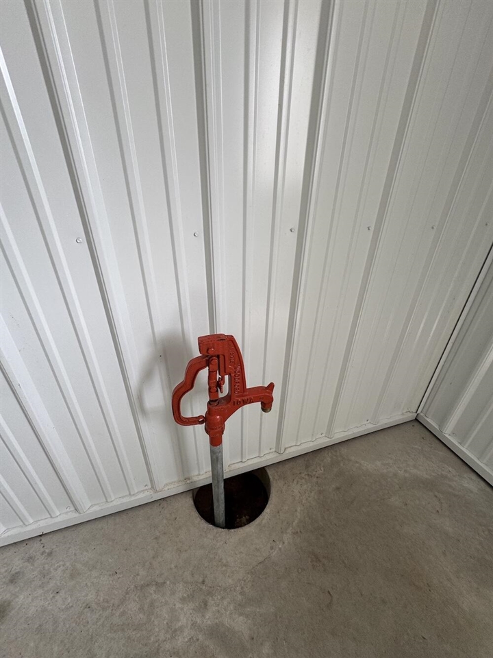 1692 N Galbraith Road Property Photo 71