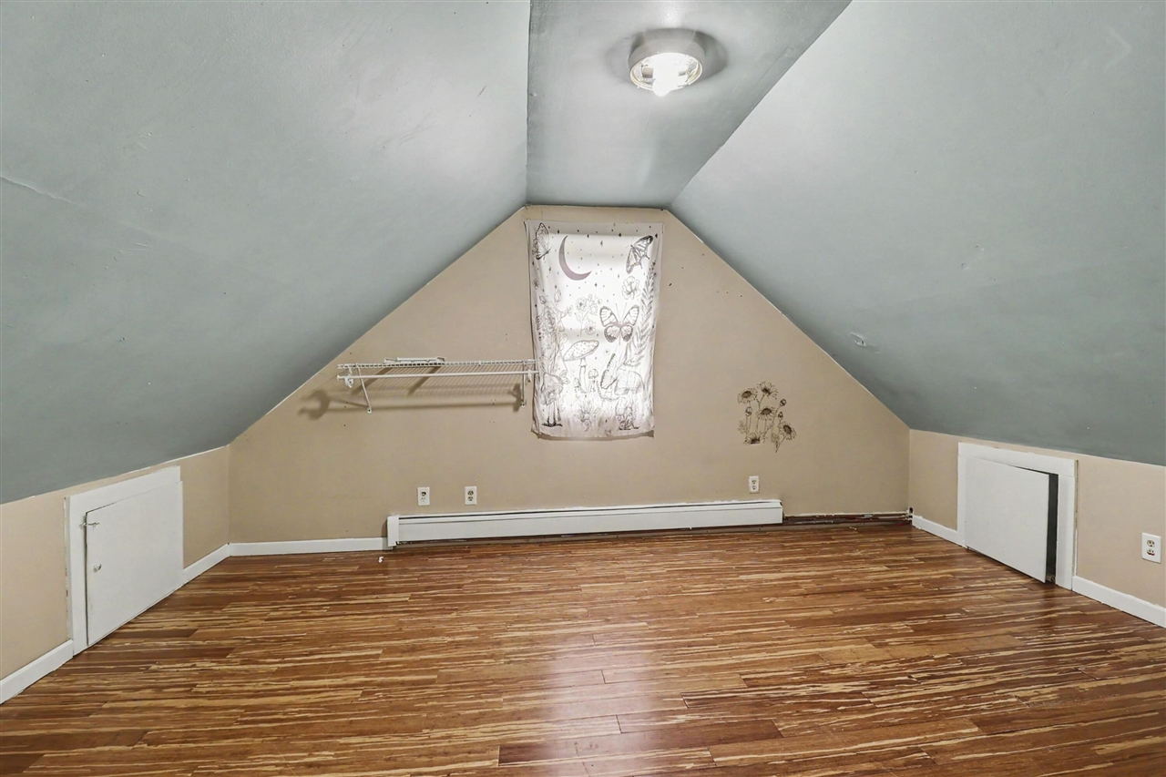 105 N Mike Street Property Photo 20