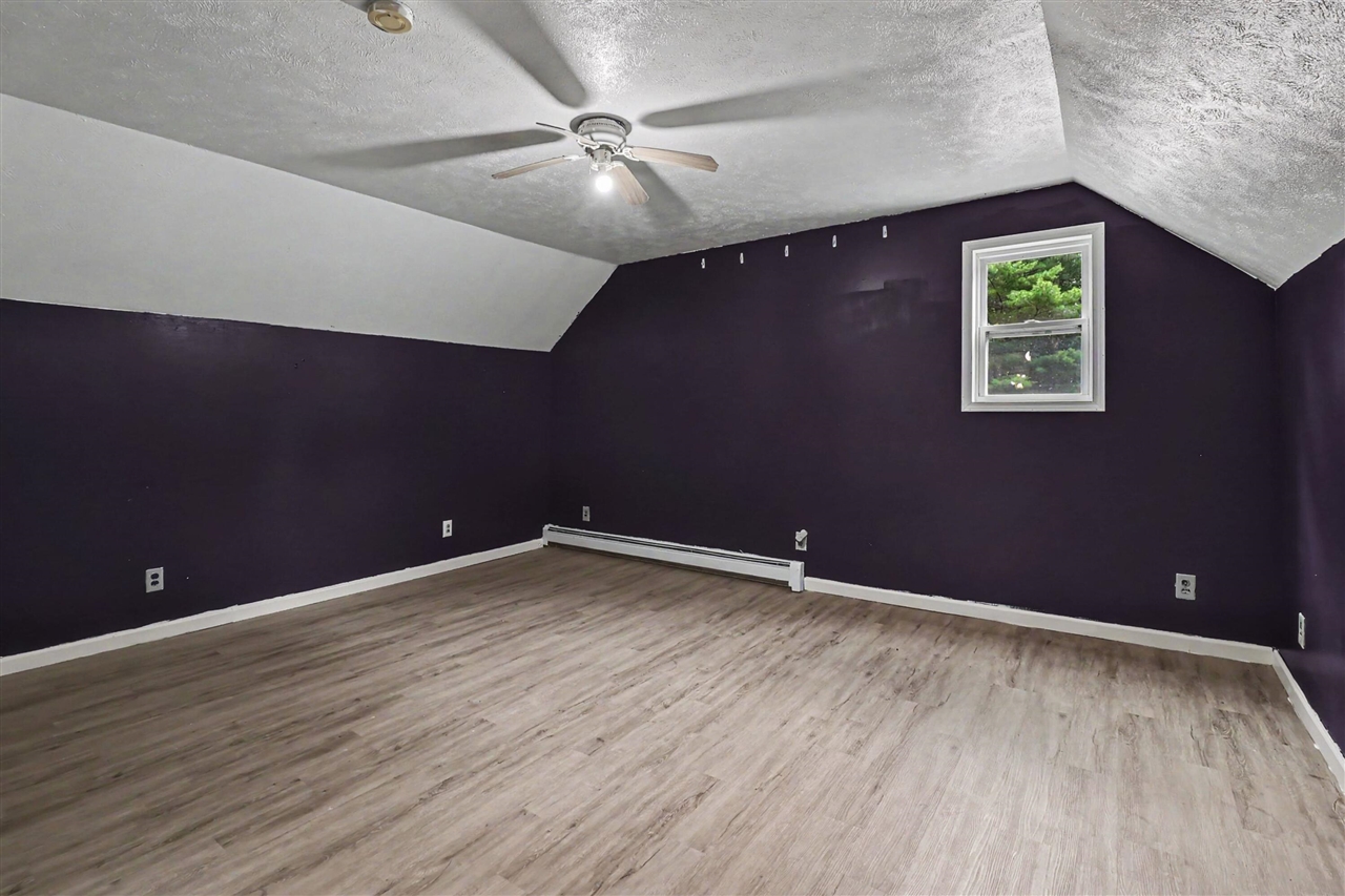 105 N Mike Street Property Photo 25