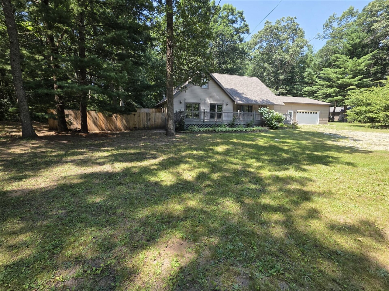 105 N Mike Street Property Photo 34