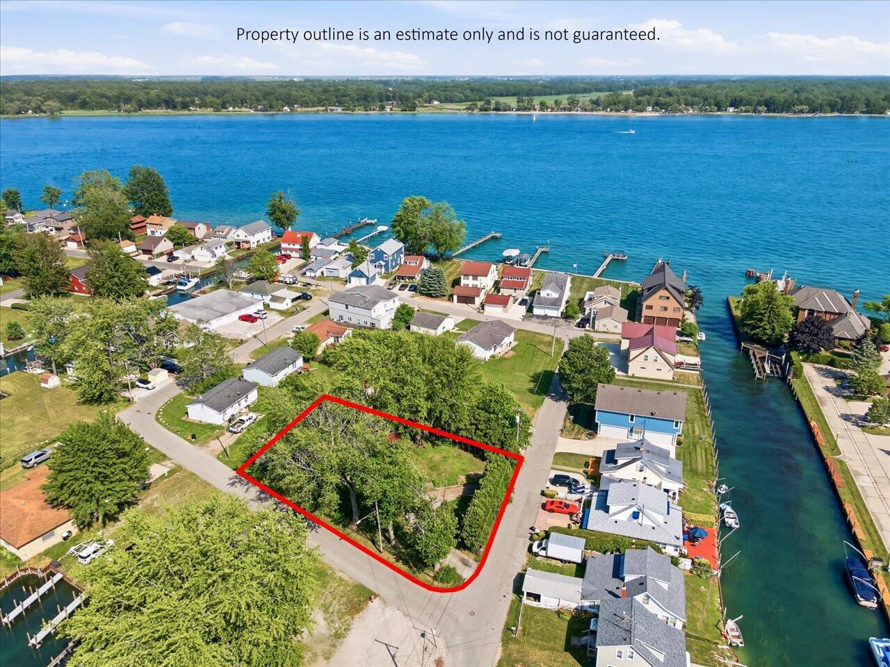 124 Roselawn Street Property Photo 27