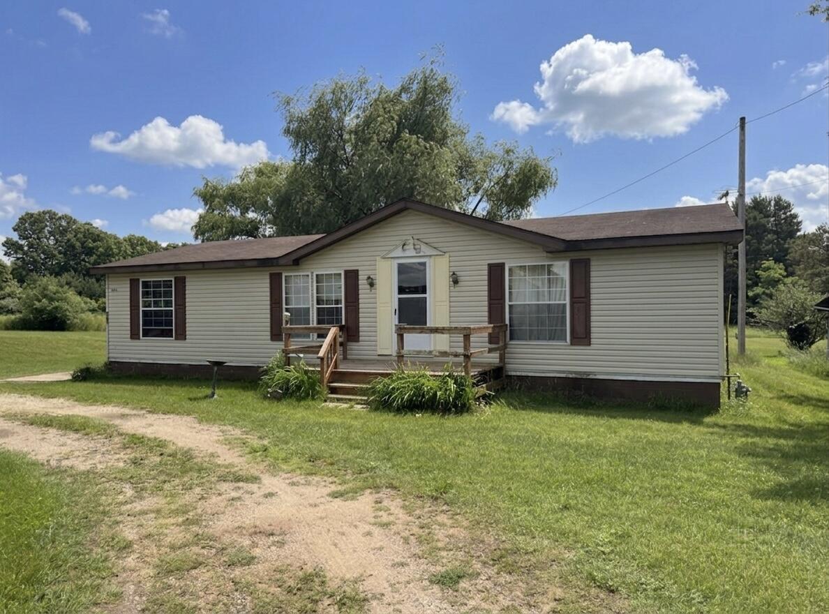 4546 Russell Street Property Photo 1