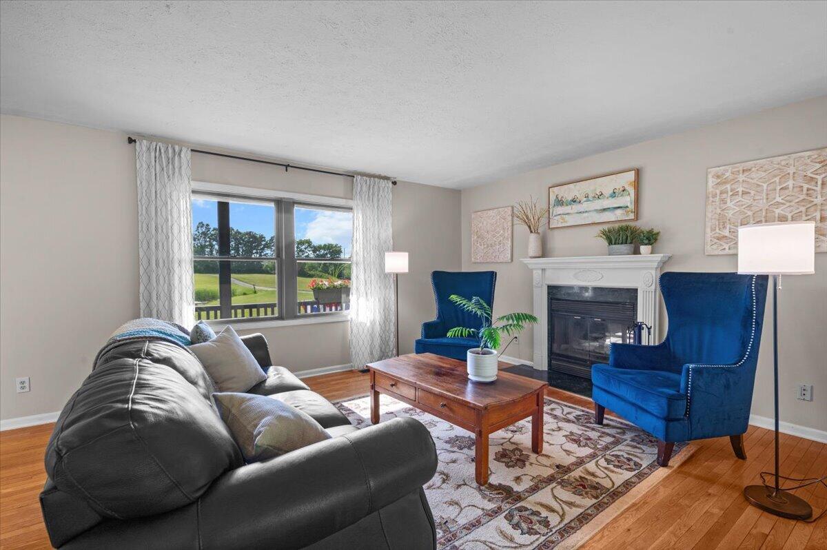 16005 Sheridan Road Property Photo 4