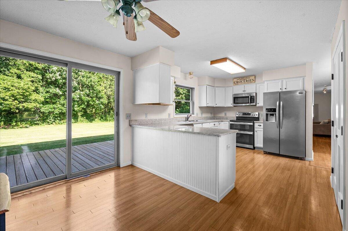 16005 Sheridan Road Property Photo 6