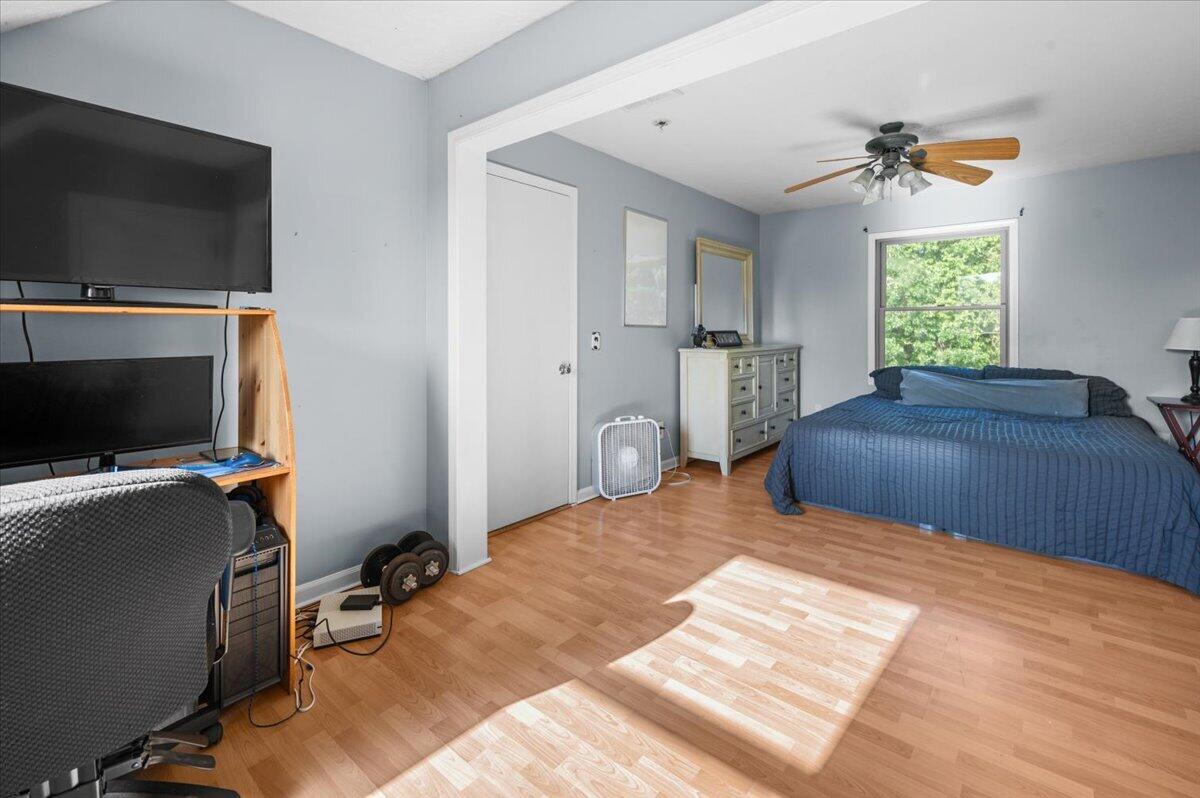 16005 Sheridan Road Property Photo 22
