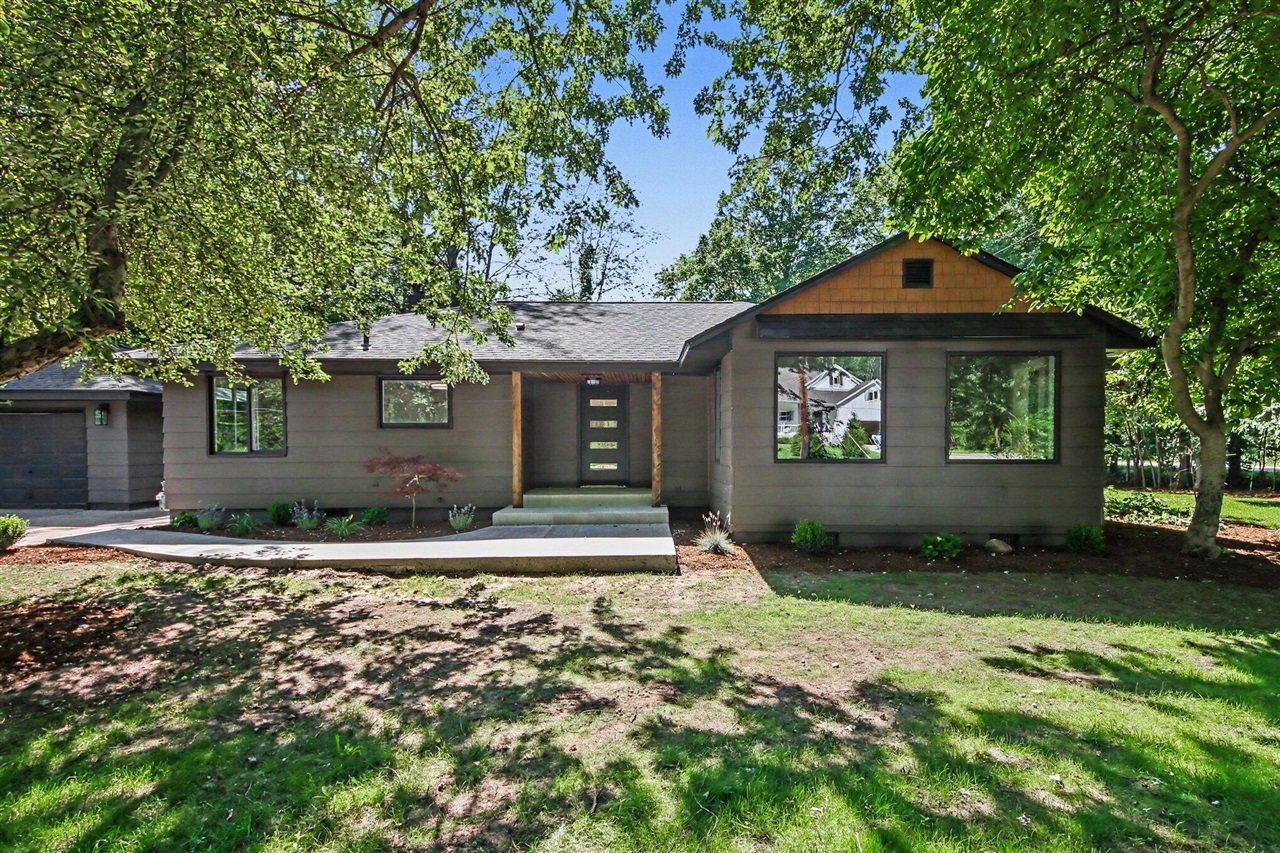 18195 148th Avenue Property Photo 1
