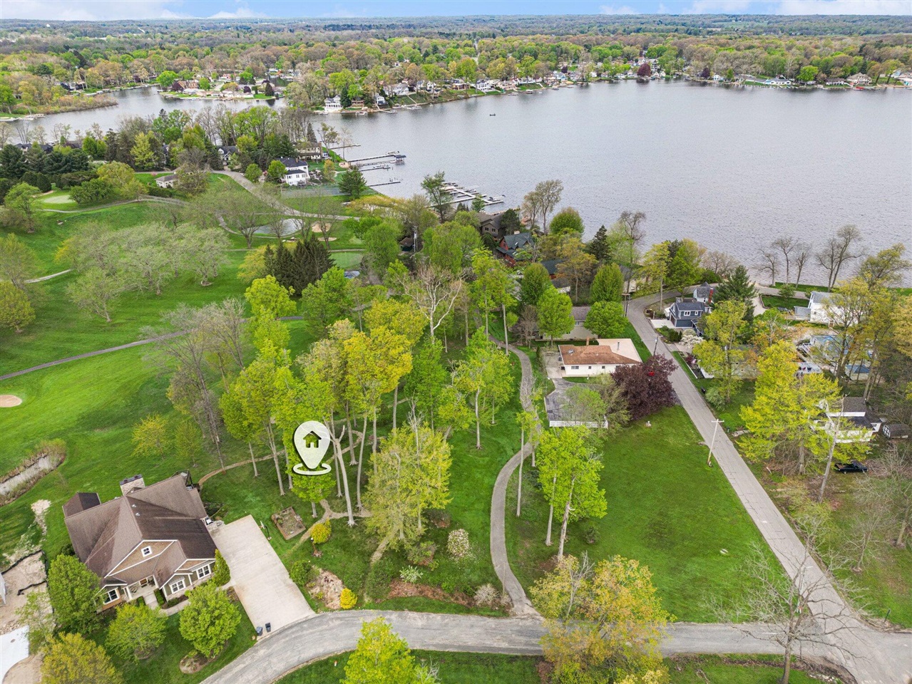 4862 Knoll Court Property Photo 1
