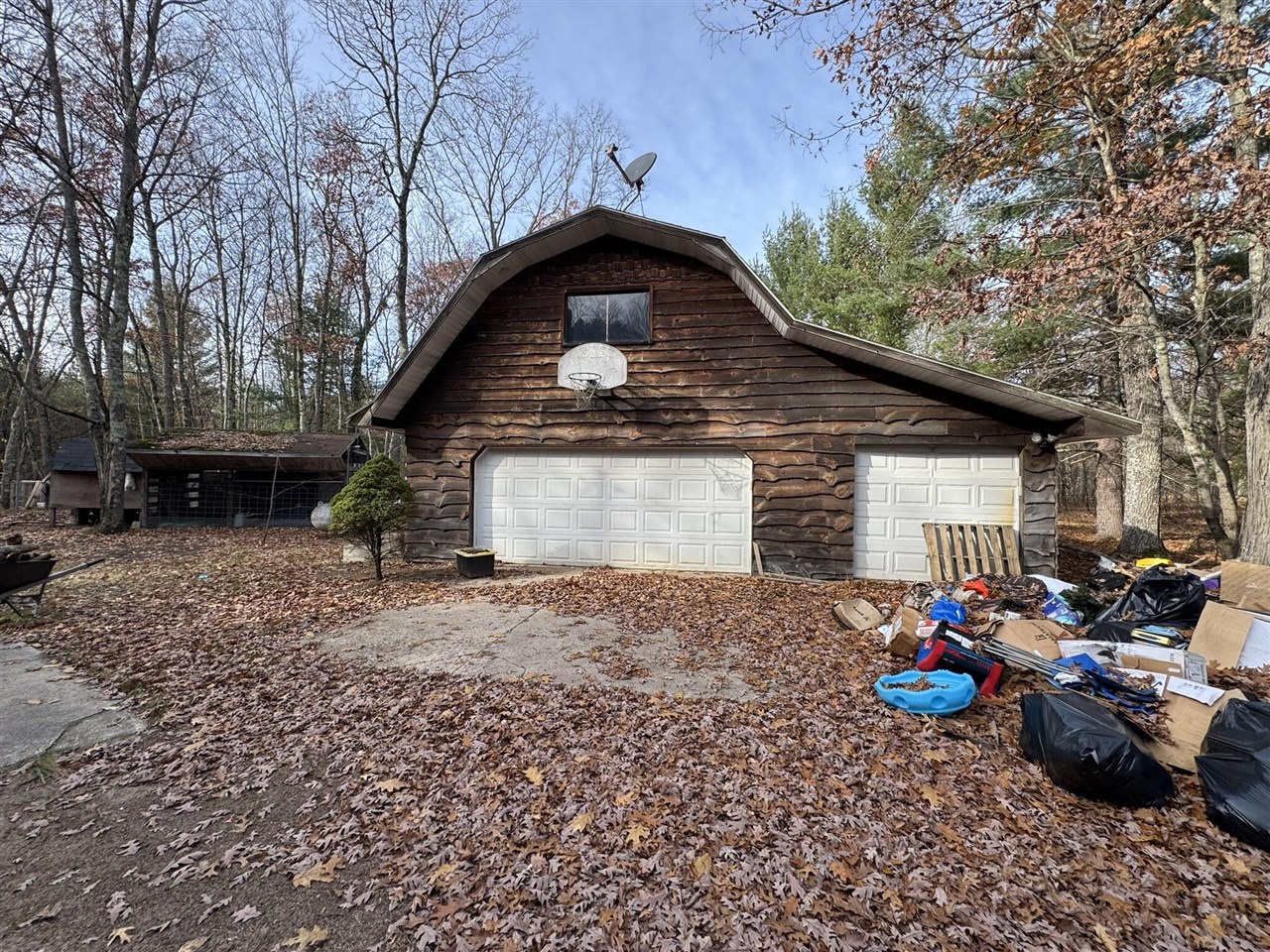 2772 Skidmore Road Property Photo 5