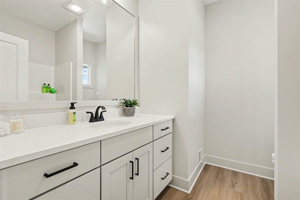 9585 Fields Drive Property Photo 18