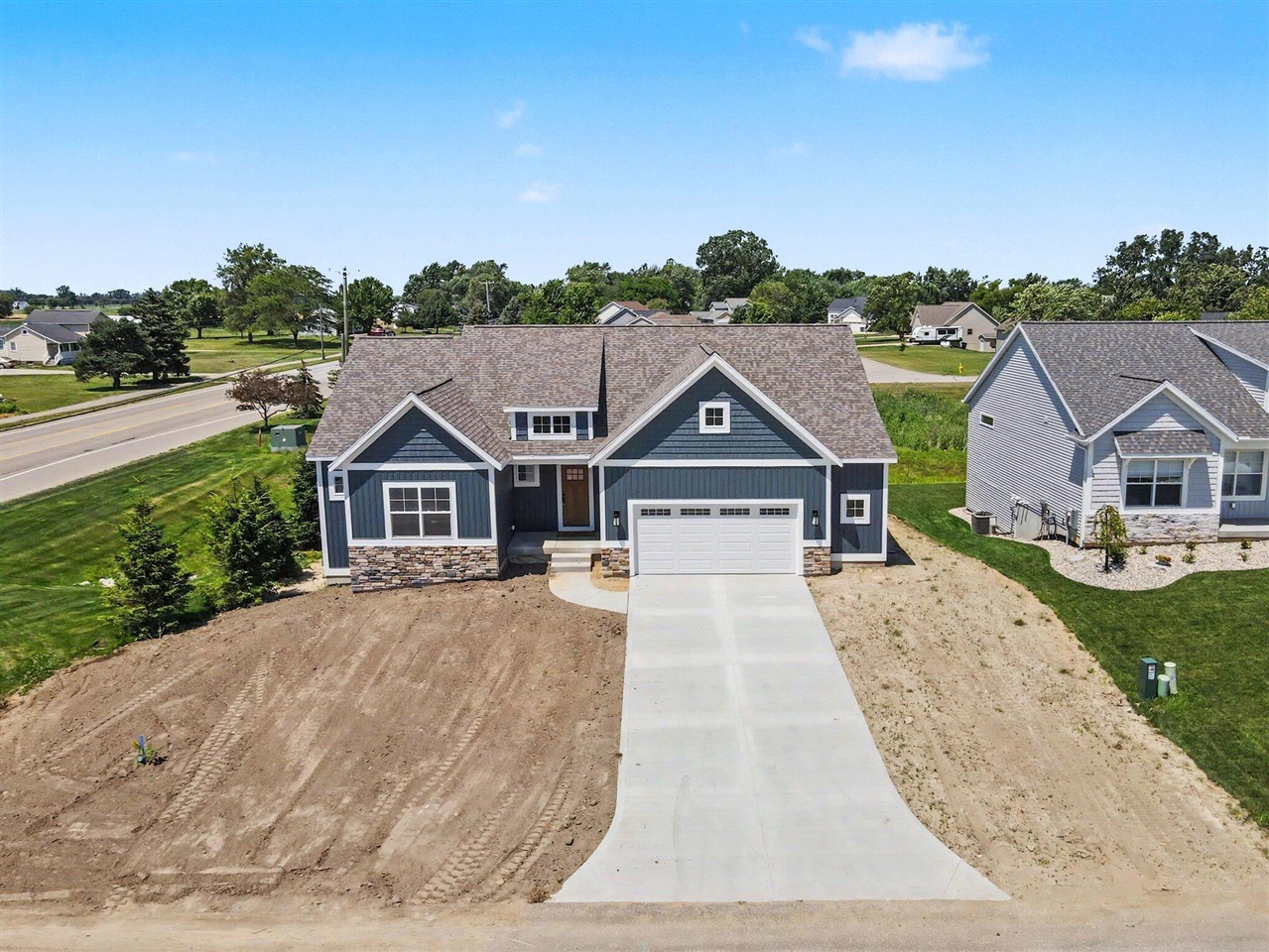 9585 Fields Drive Property Photo 29
