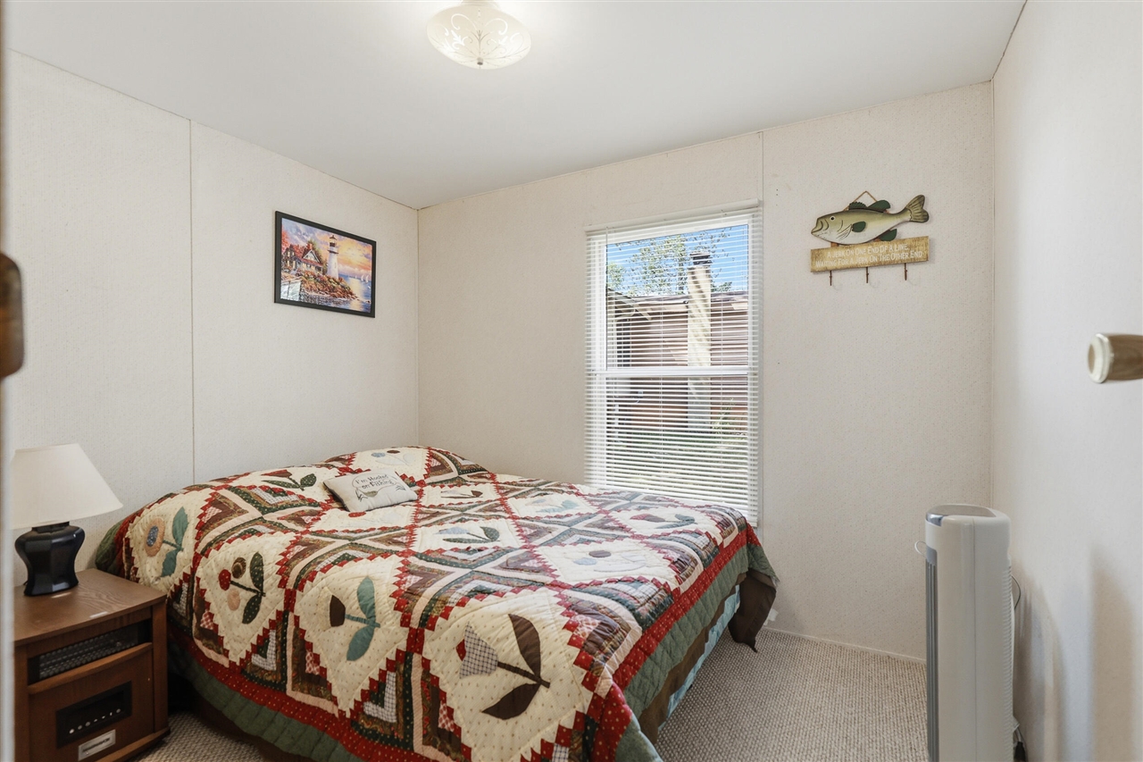 3473 N Shore Drive Property Photo 17