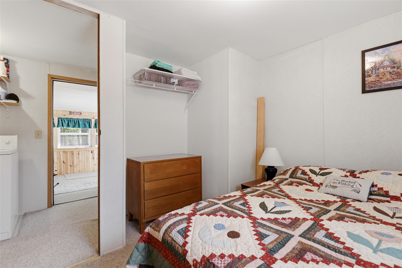 3473 N Shore Drive Property Photo 18