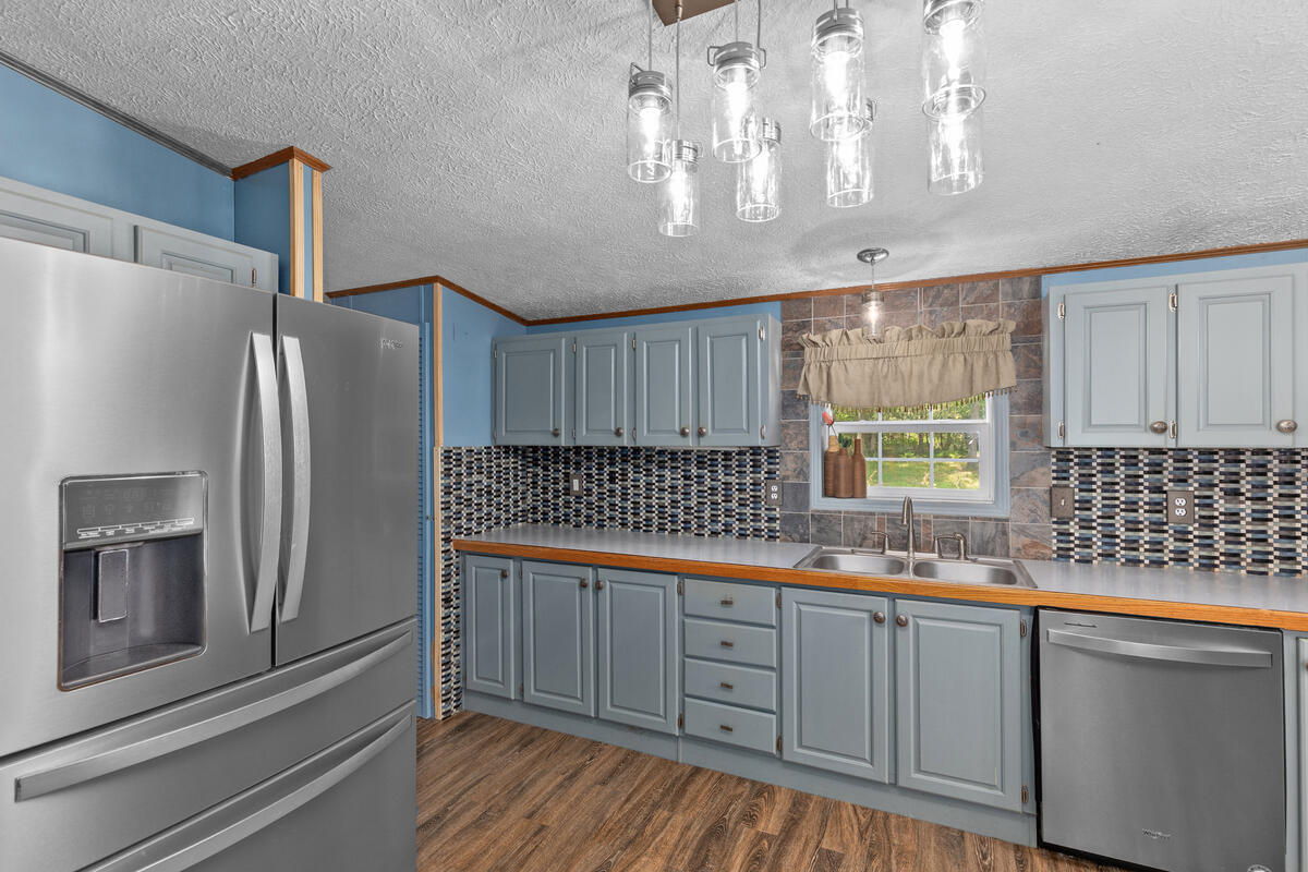 18720 Stonehouse Road Property Photo 9