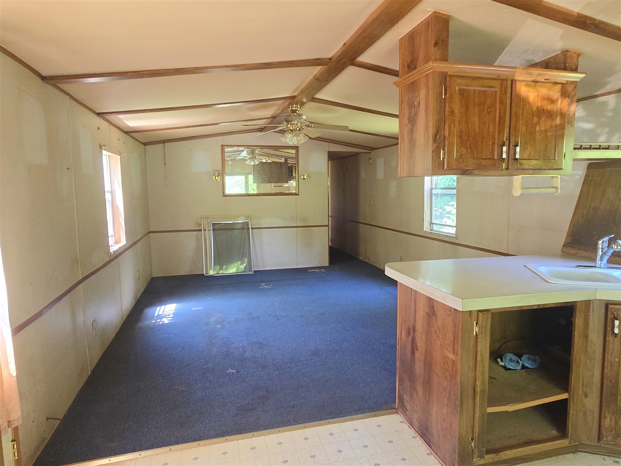 123 Sessions Road Property Photo 4