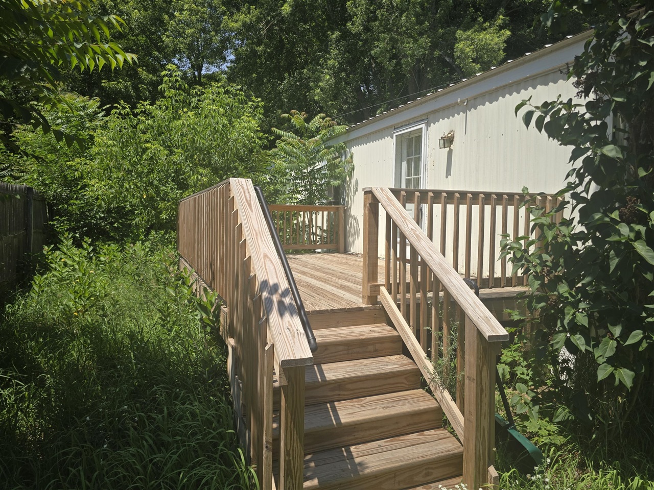 123 Sessions Road Property Photo 14