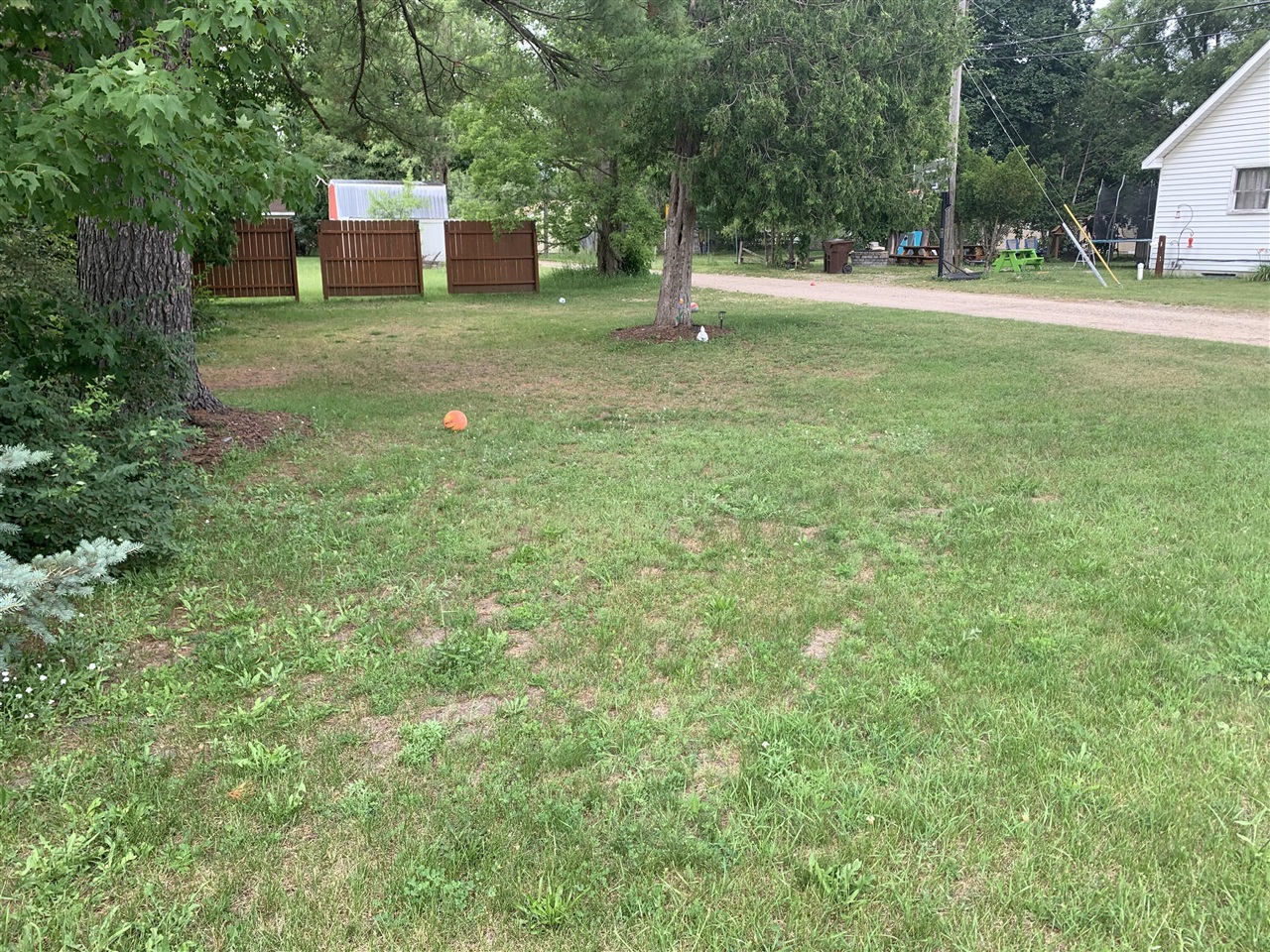 1209 Colburn Avenue Property Photo 2