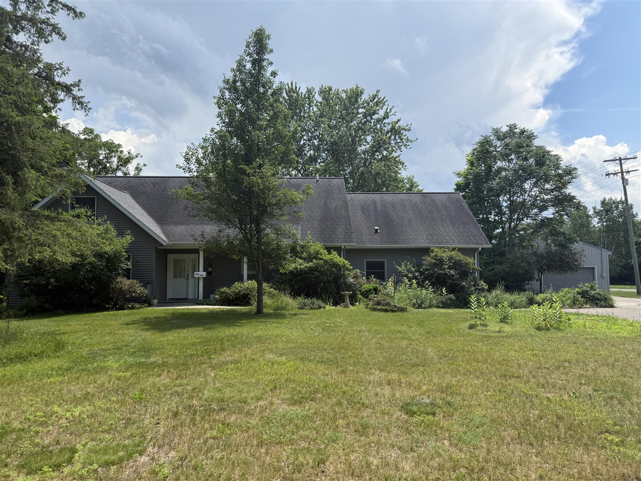 8518 3rd Street Property Photo 1