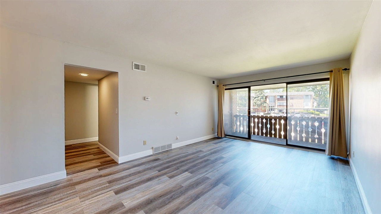 2108 Pauline Boulevard Property Photo 7