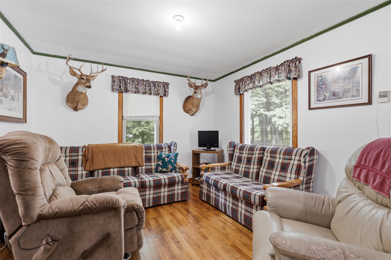 7 E Johnson Road Property Photo 20
