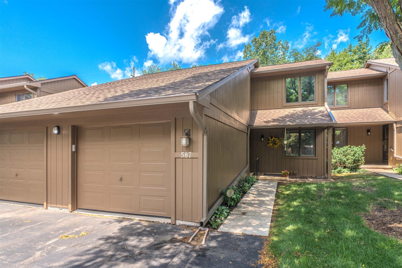 587 Park Place Property Photo 1