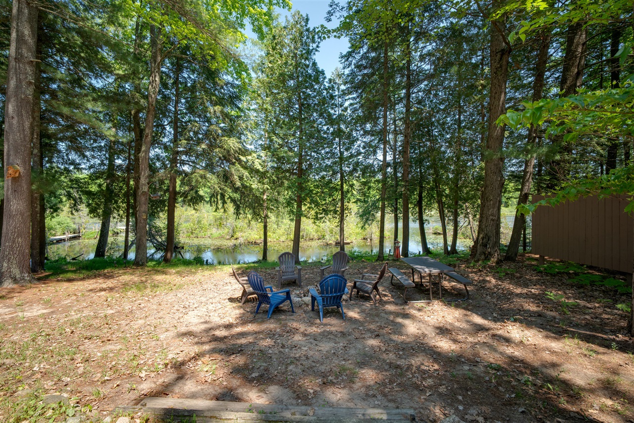 6954 Aarwood Property Photo 5