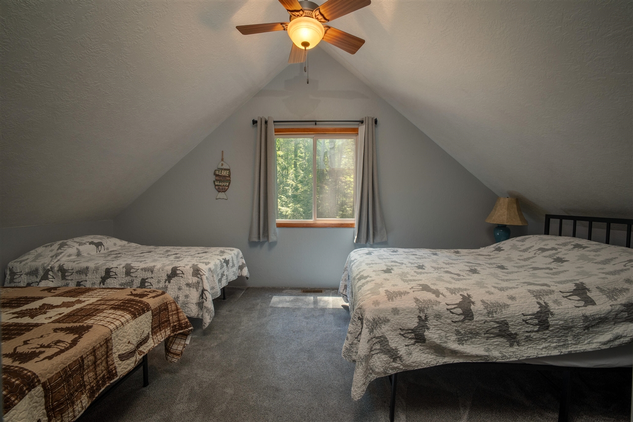 6954 Aarwood Property Photo 20