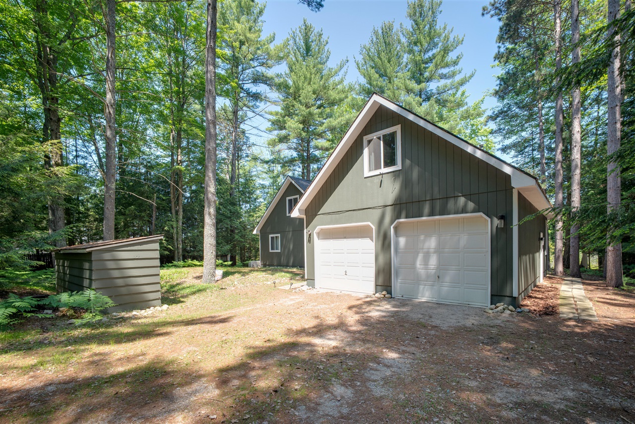 6954 Aarwood Property Photo 41