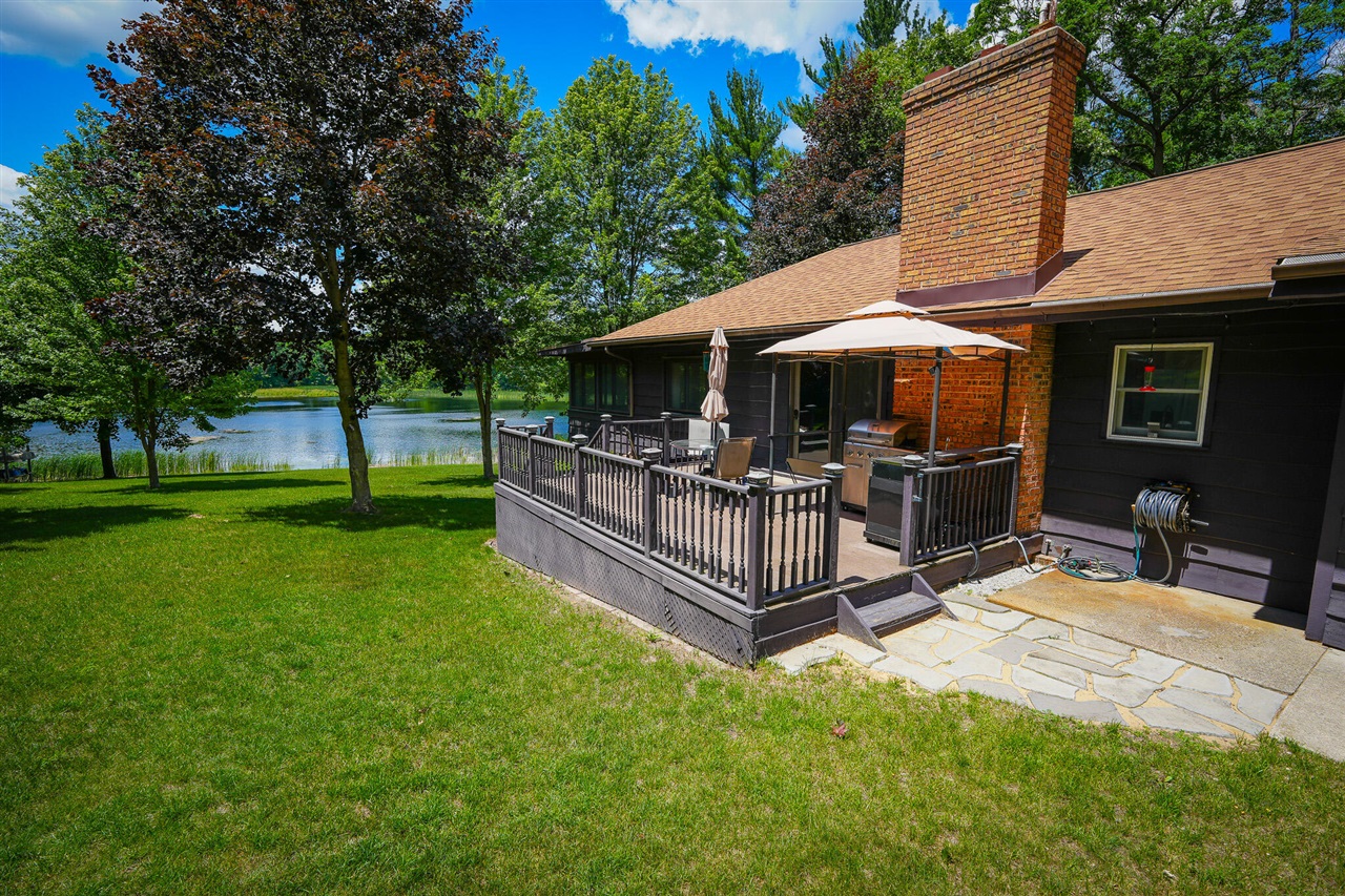 9411 Maple Hill Road Property Photo 4