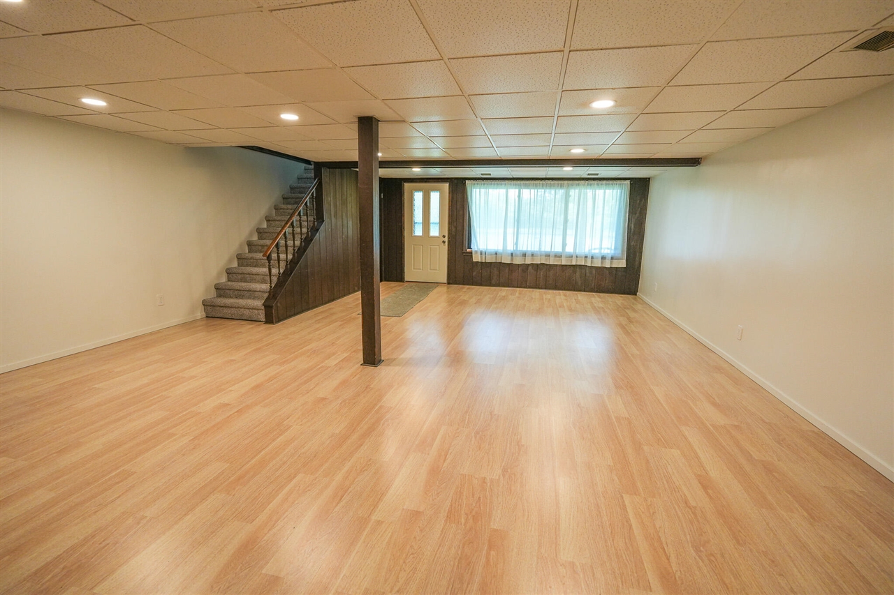 9411 Maple Hill Road Property Photo 24