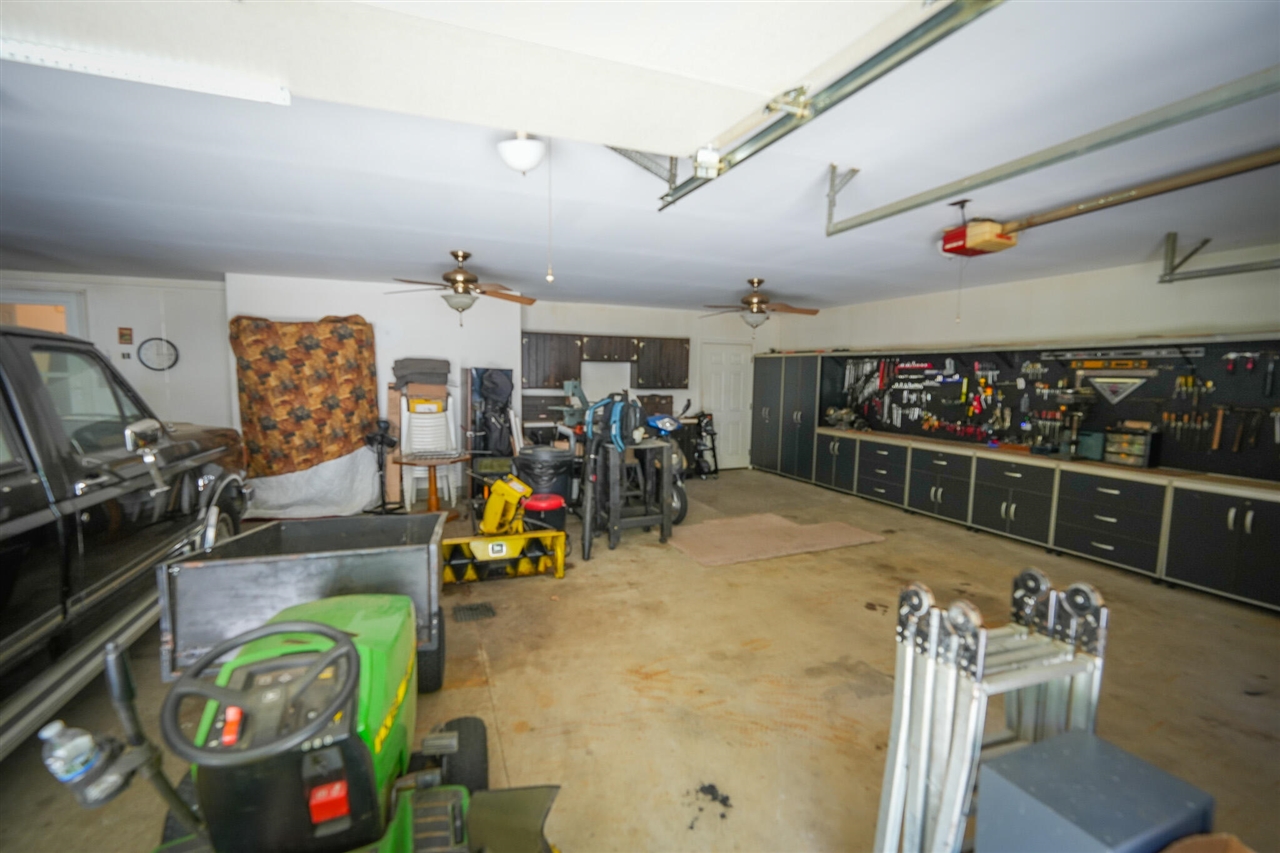 9411 Maple Hill Road Property Photo 32